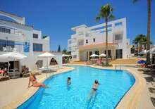 Petrosana Hotel Apartments - Debrecen, Repülő