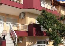 Ilias Apartmanház - Sarti - Budapest, Busz