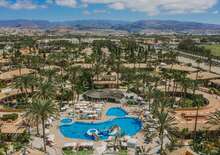 Suites & Villas by Dunas - BUD BUD, Repülő