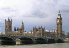 Londoni séták - Budapest, Repülő