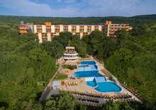 Sunrise - BUD BUD, Repülő