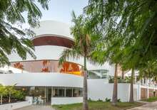 Flamingo Beach Mate - BUD BUD, Repülő