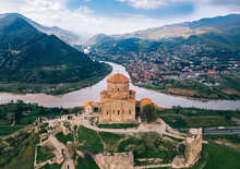 Grúzia Titkai - Budapest, Repülő