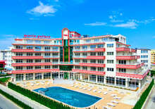 Maria Palace - BUD BUD, Repülő