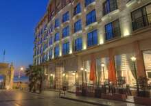 Vivaldi Hotel - Budapest, Repülő