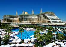 Delphin Imperial - BUDAPEST, Repülő
