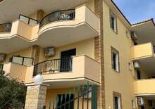 Ammolofos apatmanház - Budapest, Busz