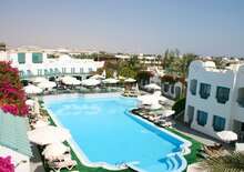 FALCON HILLS - BUD BUD, Repülő