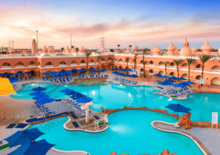 Albatros Alf Leila Wa Leila Hotel - VIE VIE, Repülő