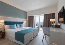 Alua ILLA DE MENORCA - BUD BUD, Repülő