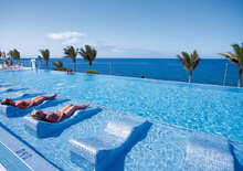 RIU GRAN CANARIA -  VIE, Repülő