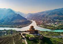 Vadregényes Grúzia - kiscsoportos körutazás - 2026. július - Budapest Budapest, Repülő