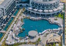 Royal Atlantis Icon - DEBRECEN, Repülő