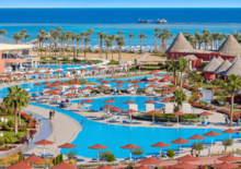 Albatros Laguna Beach - VIE VIE, Repülő