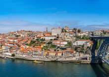 PÁRATLAN PORTÓ - Budapest BUD, Repülő