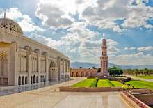 NAGY KÖRUTAZÁS AZ EMIRÁTUSOKBAN ÉS OMÁNBAN - Budapest BUD, Repülő