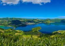 AZORI-SZIGETEK – SAO MIGUEL - Bécs VIE, Repülő